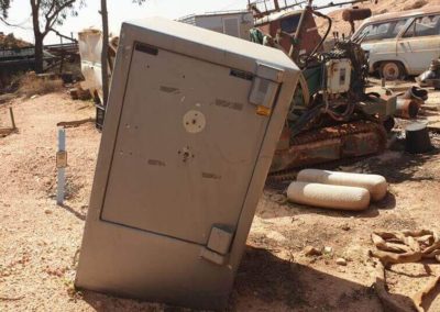 Safe Install - A safe ready for installation in Coober Pady